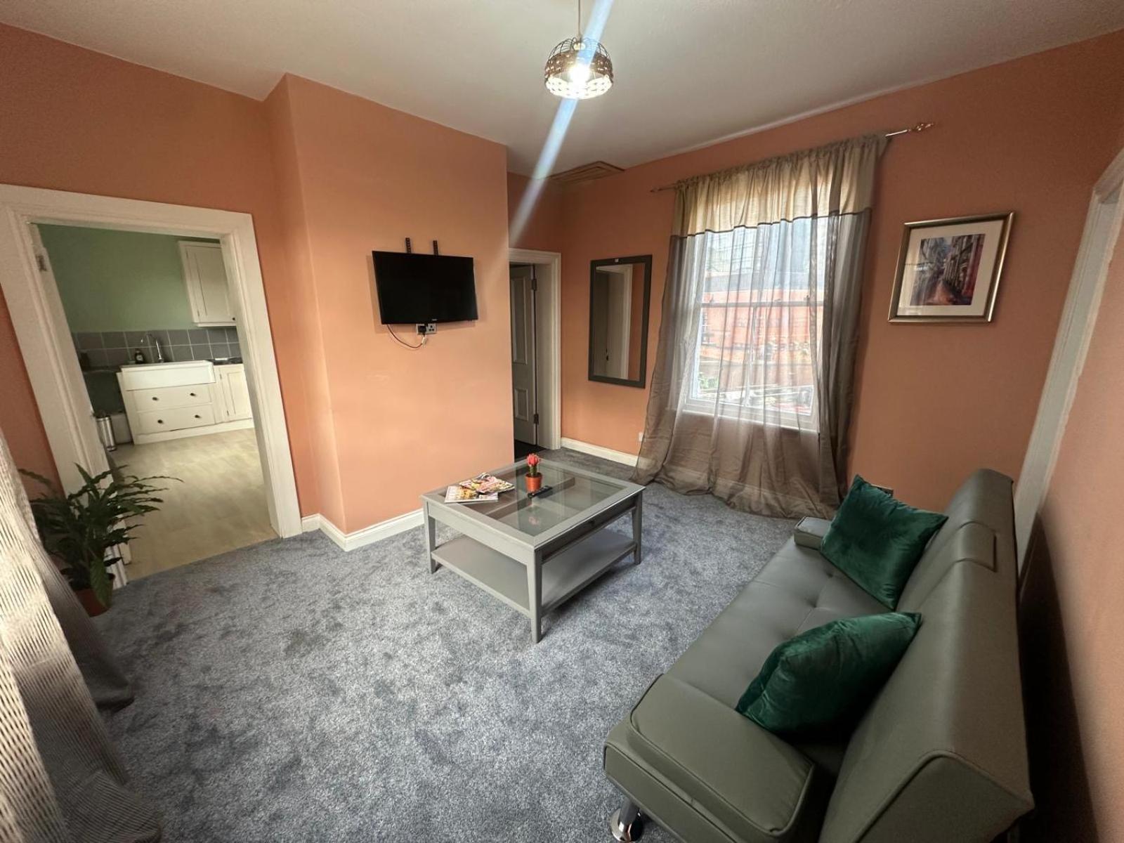 Cozy Flat By Birmingham Canals & City Centre Екстериор снимка